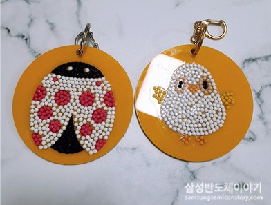 삼성전자, 아이들의 안심귀가를 위한 교통안전물품 전달