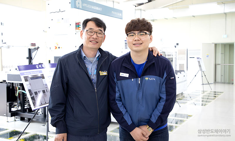 ▲도면 교육을 담당한 김기정 교수(㈜비엔에이치)와 2019년 1기 우수교육생 김현진 님