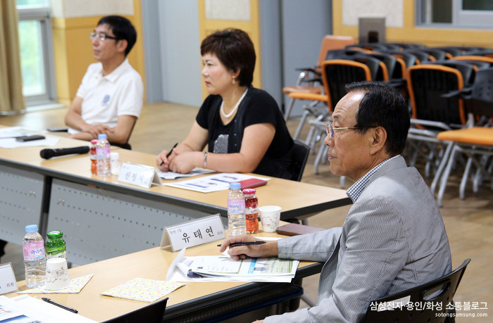 삼성전자 이승백 의장은 이에 대해 진심 어린 감사의 인사를 전하며 겨울에 이어질 김장축제에도 많은 관심을 당부하였습니다.
