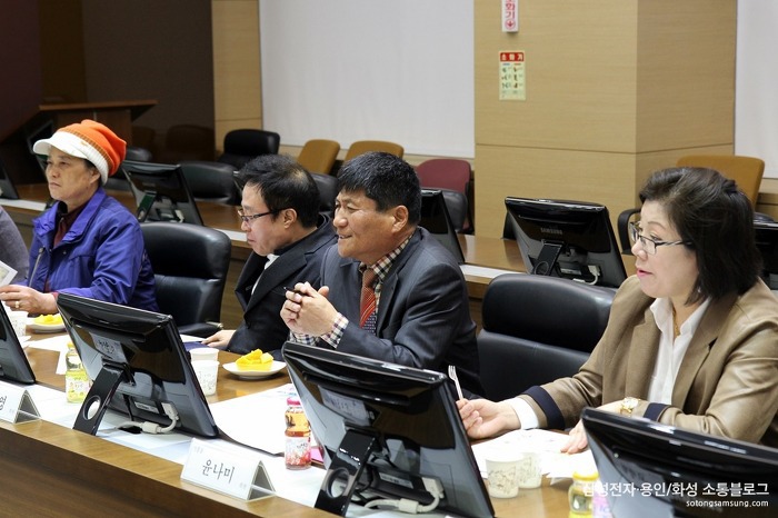 지난 1월 정기회의에서 논의 되었던 안건들에 대한 피드백과 3월 정기회의 안건에 대해 토론하는 시간을 가졌습니다