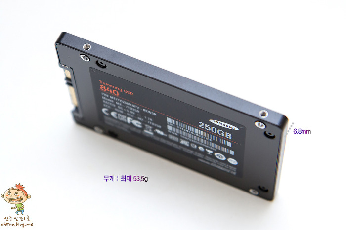 삼성 SSD 840 Series의 두께