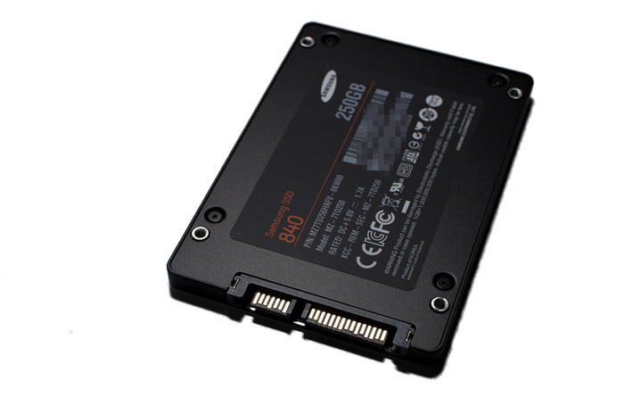 삼성SSD 840 배면