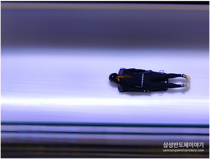 스켈레톤 경기중인 선수
