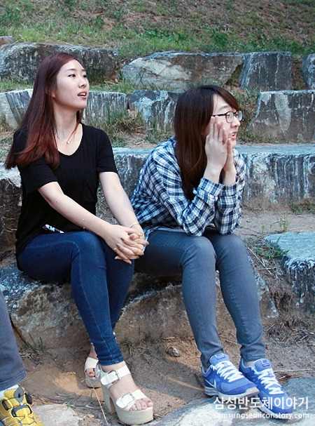 ▲ 역전, 또 역전!! 잠시도 한 눈을 팔 수 없었던 짜릿한 경기에 응원도 잠시 잊고 초 집중!!