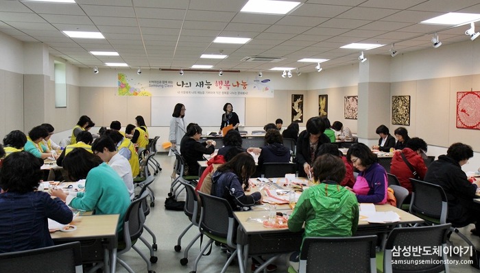 카네이션으로 전하는 따뜻한 마음, 4월 삼성클래스와 행복한 동행
