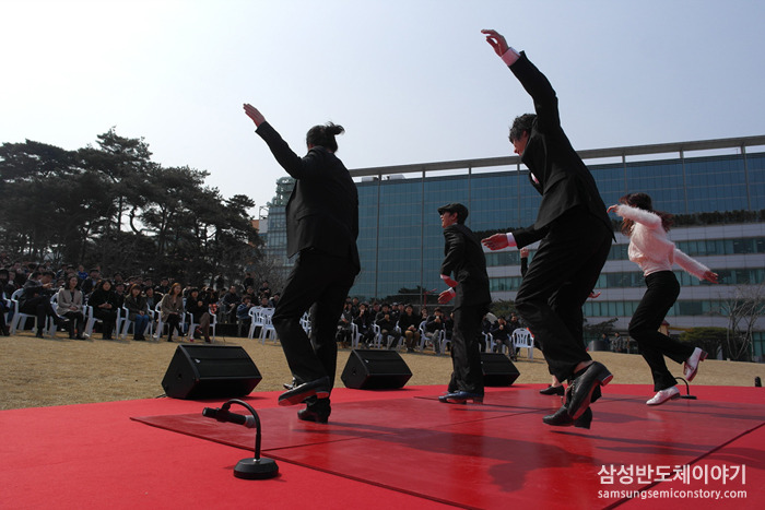 2007년에 만들어진 탭댄스팀 그라운드 잼(Ground JAM