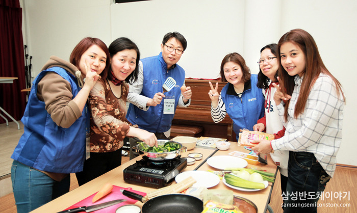 다문화 새댁들의 한국요리 삼매경, 삼성전자, 화성시 이주여성에게 한국요리 조리법 전수