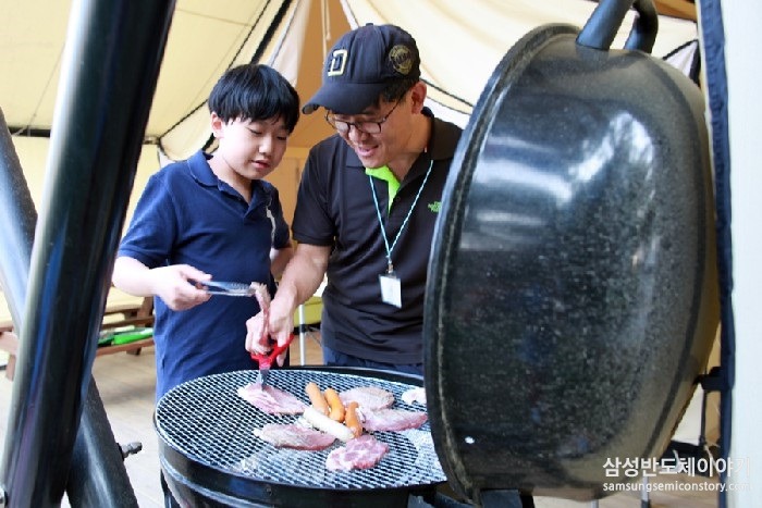 아빠와 바베큐타임~
