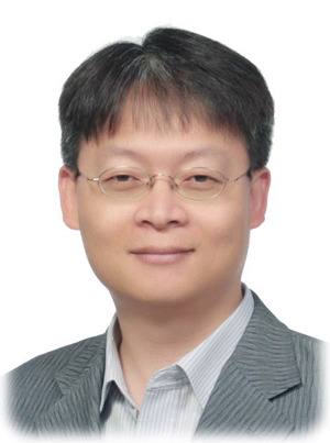 △ 초미세 박막형성 공정개발 경험을 바탕으로 DRAM 미세공정 한계돌파에 기여해 온 모듈 공정개발 전문가 강만석 마스터